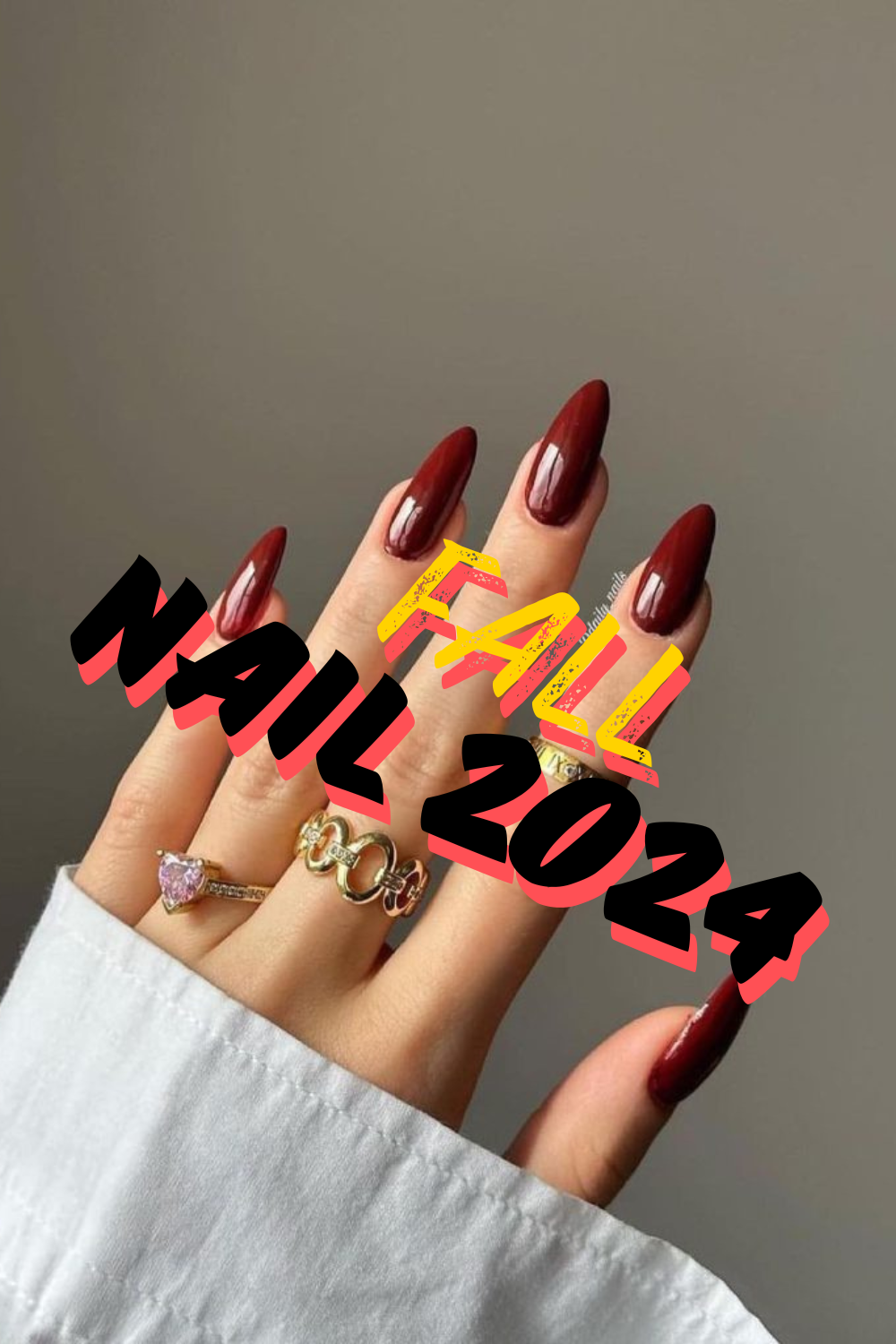 https://experts24x7.b-cdn.net/blogs/1728423356655-fall%20nails%202024.png